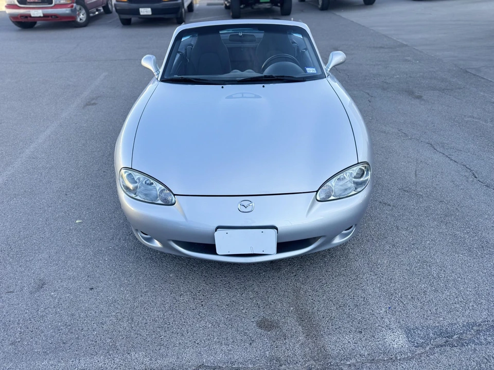 2005 Mazda NB MX-5 Miata - Image 3 of 31