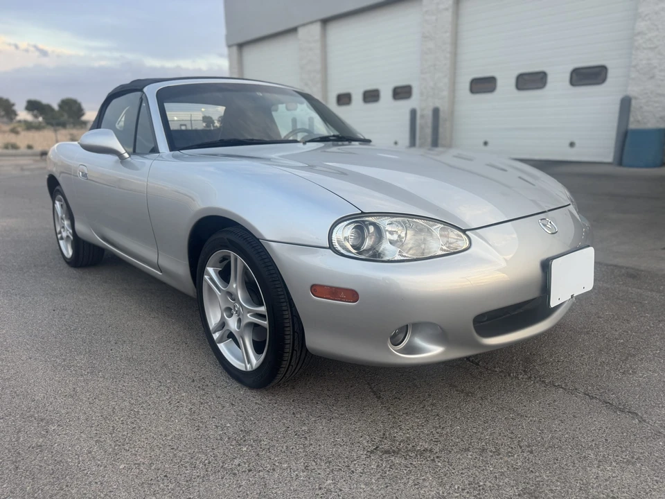 2005 Mazda NB MX-5 Miata - Image 13 of 31
