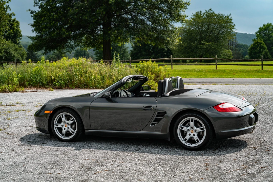 2005 Porsche 987 Boxster - Image 16 of 31