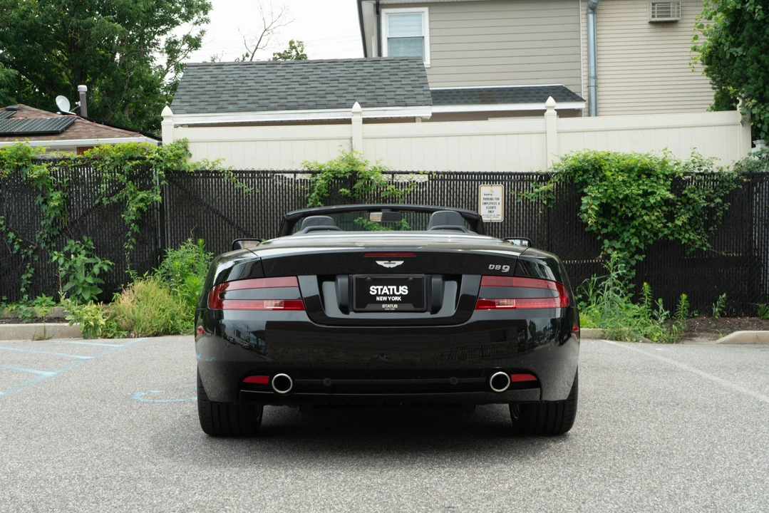 2006 Aston Martin DB9 - Image 24 of 31