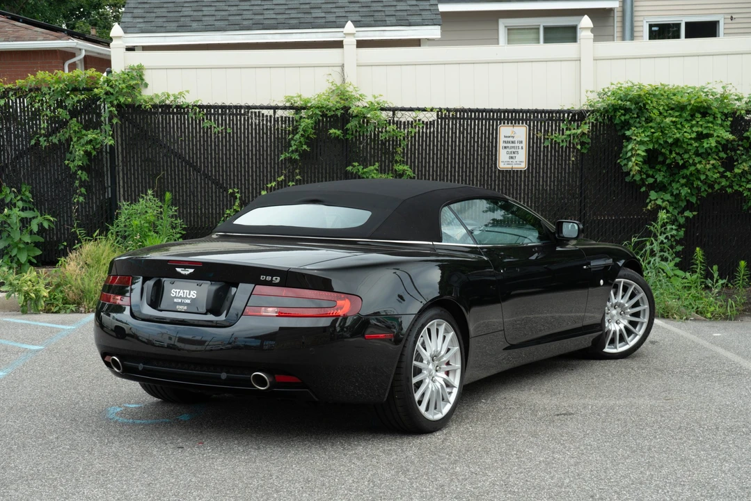 2006 Aston Martin DB9 - Image 9 of 31