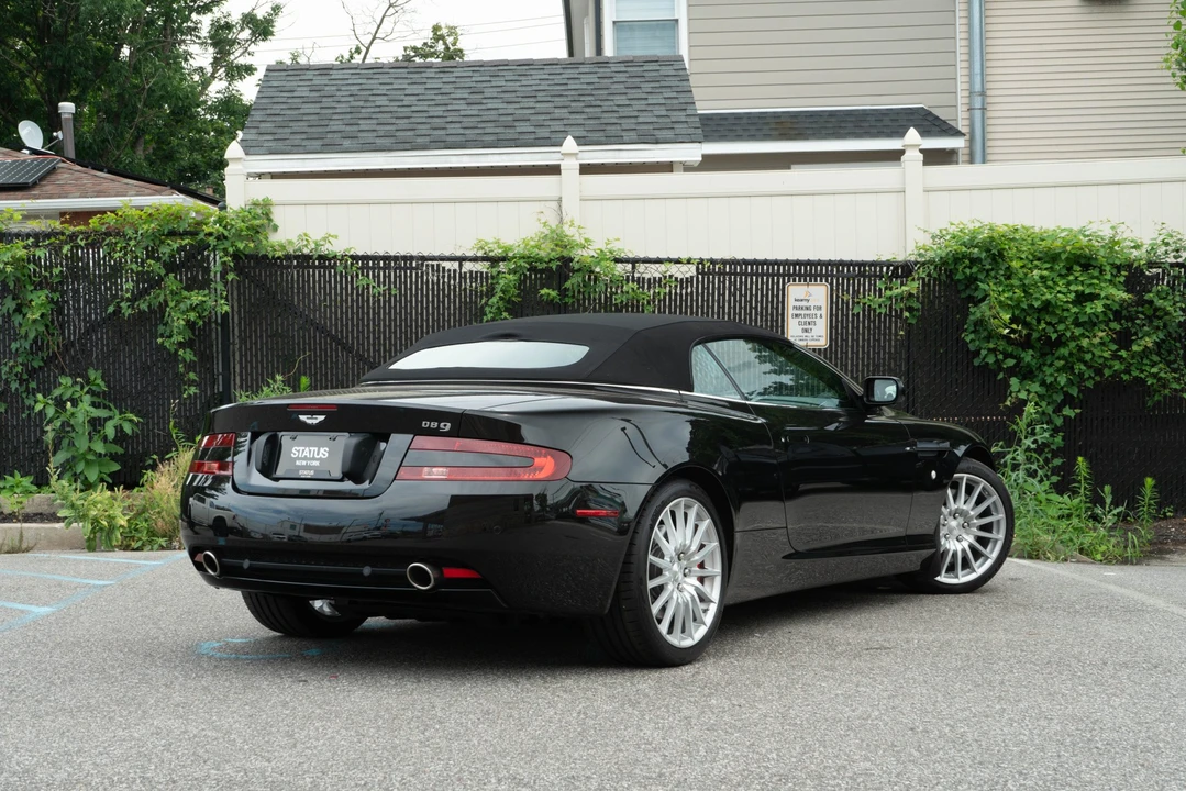 2006 Aston Martin DB9 - Image 10 of 31