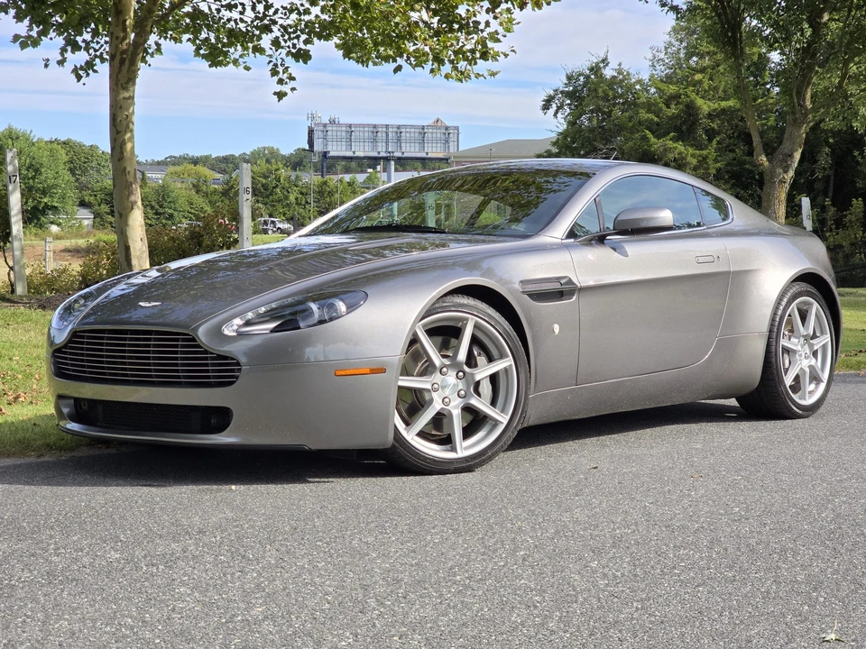 2006 Aston Martin V8 Vantage (2006-2017) - Image 4 of 31