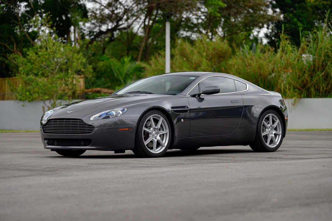 2006 Aston Martin V8 Vantage (2006-2017) - Image 5 of 31