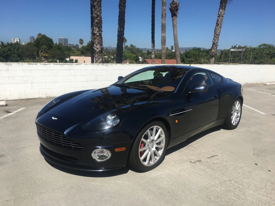 2006 Aston Martin Vanquish 1st Gen - Image 25 of 31