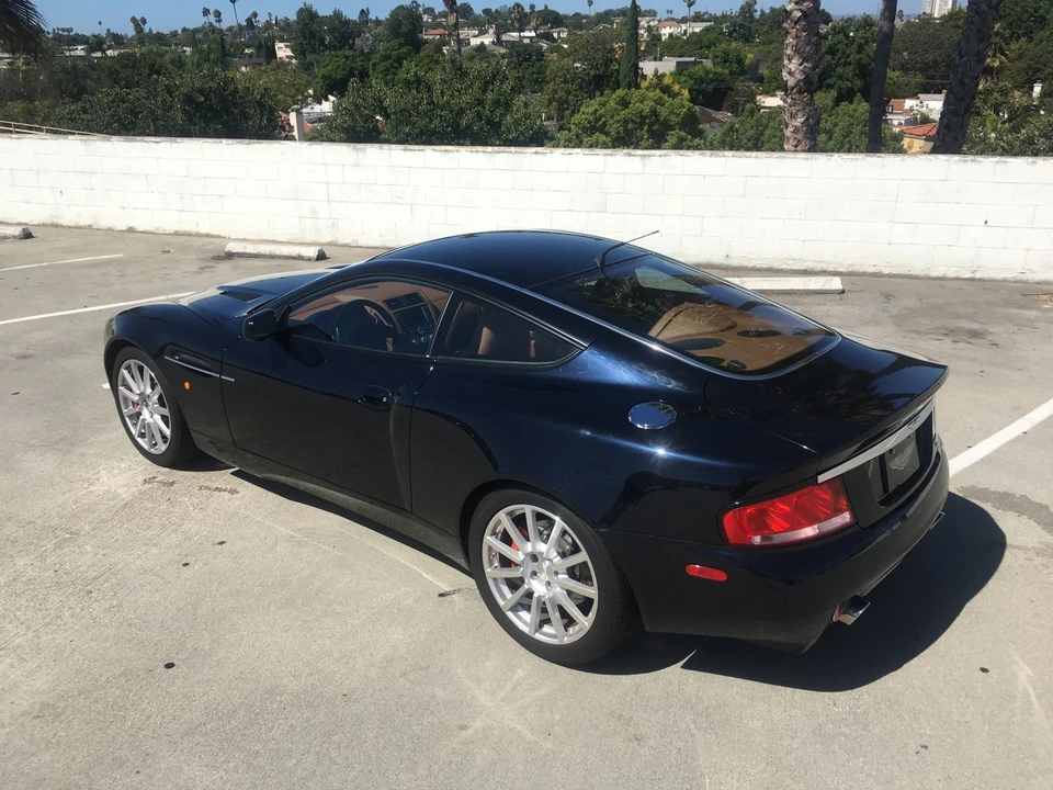 2006 Aston Martin Vanquish 1st Gen - Image 28 of 31