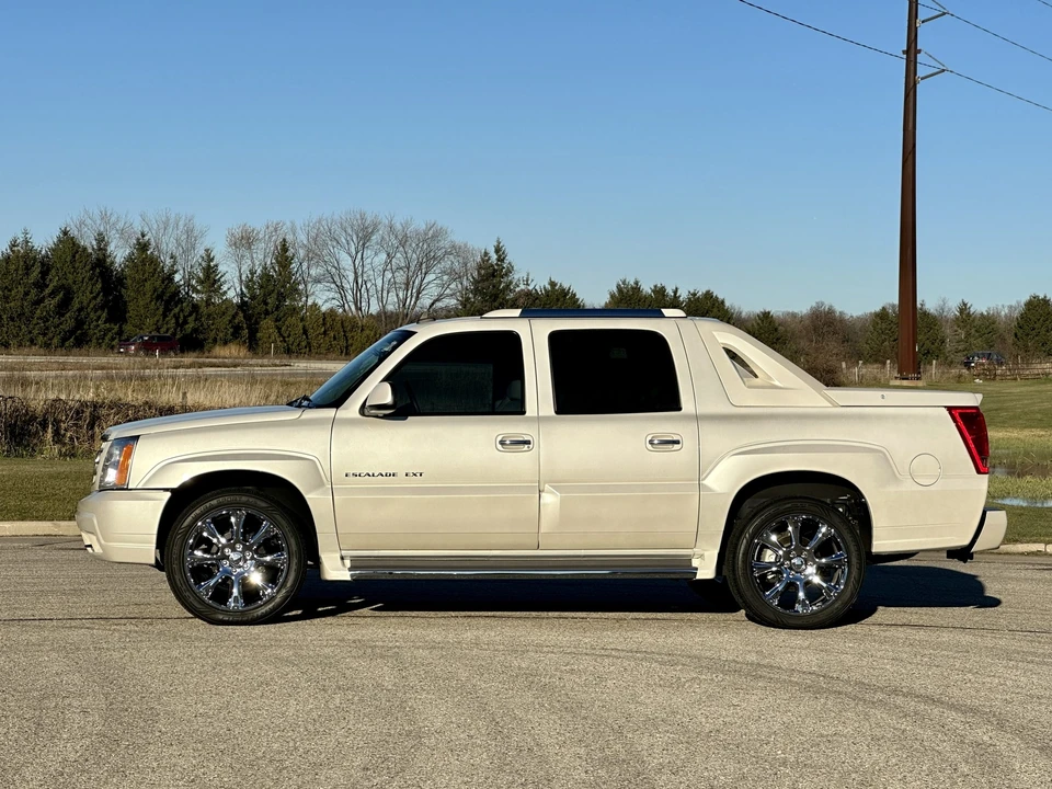 2006 Cadillac Escalade & EXT 2nd Gen - Image 12 of 31