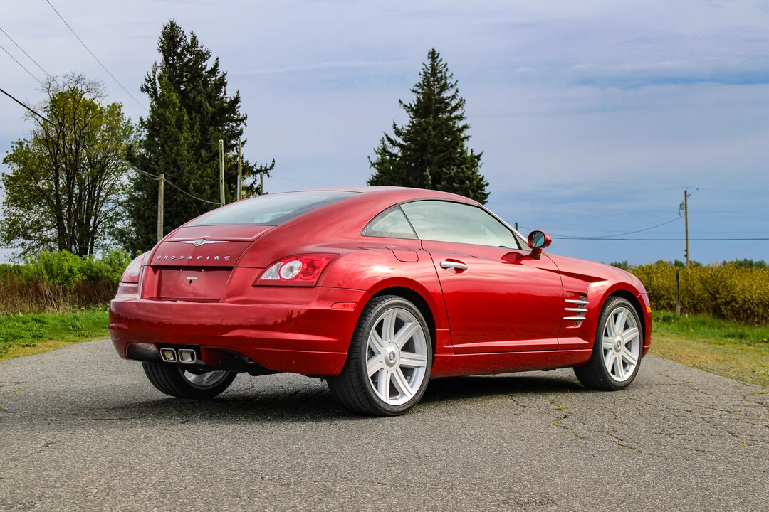 2006 Chrysler Crossfire - Image 26 of 31