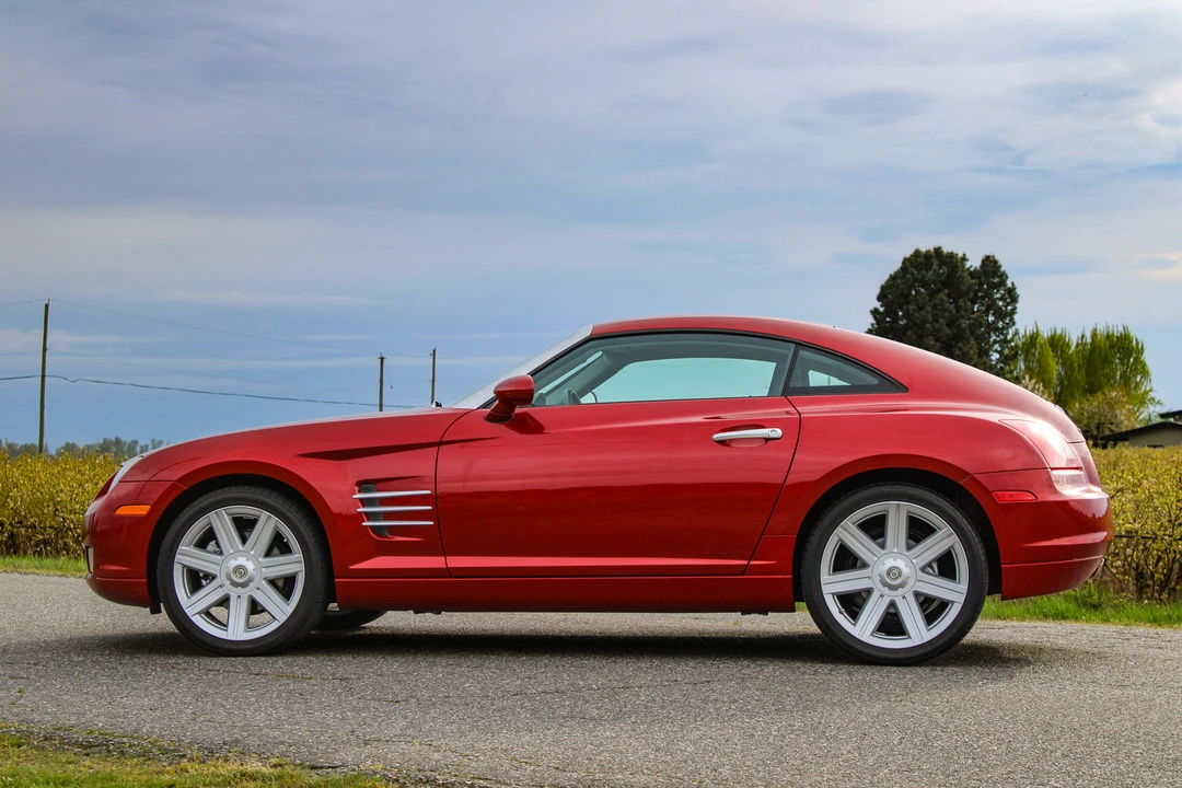 2006 Chrysler Crossfire - Image 10 of 31