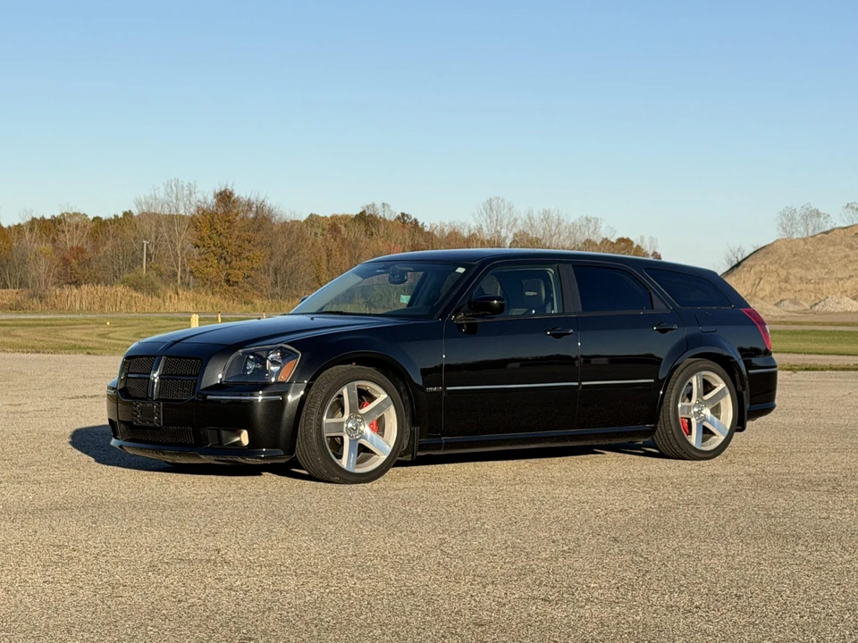 2006 Dodge Magnum SRT8 2nd Gen - Image 9 of 31