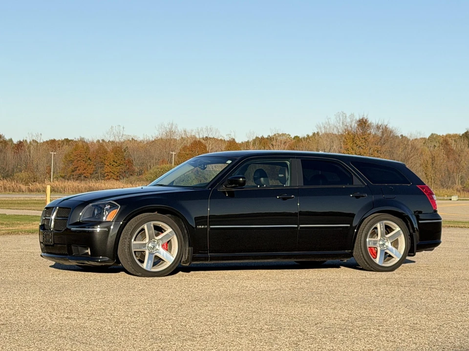 2006 Dodge Magnum SRT8 2nd Gen - Image 7 of 31