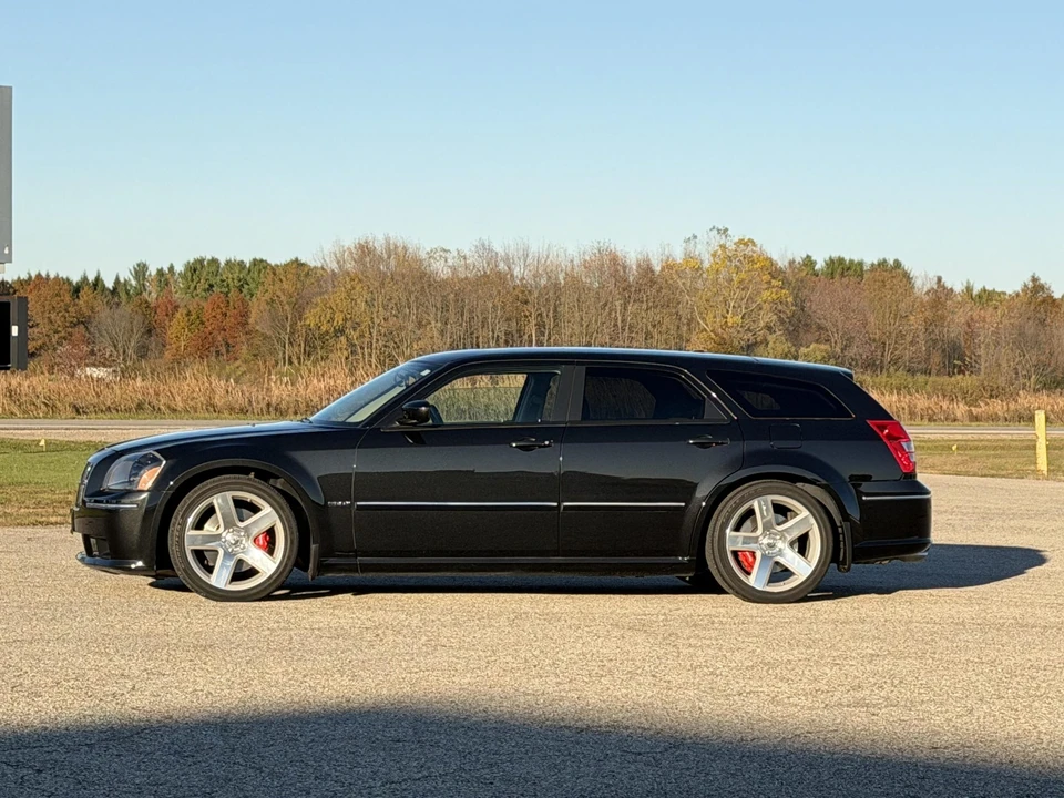 2006 Dodge Magnum SRT8 2nd Gen - Image 14 of 31