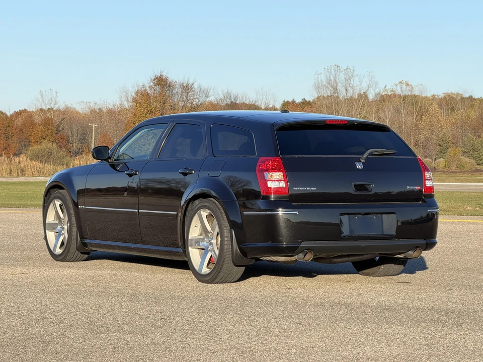 2006 Dodge Magnum SRT8 2nd Gen - Image 23 of 31