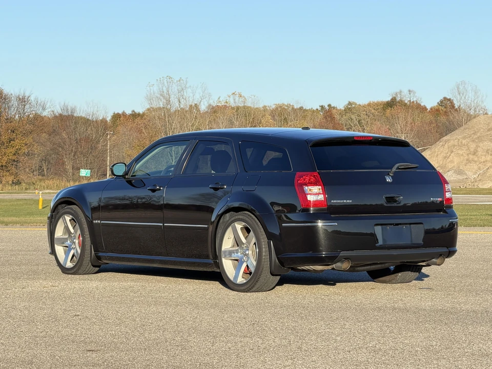 2006 Dodge Magnum SRT8 2nd Gen - Image 21 of 31