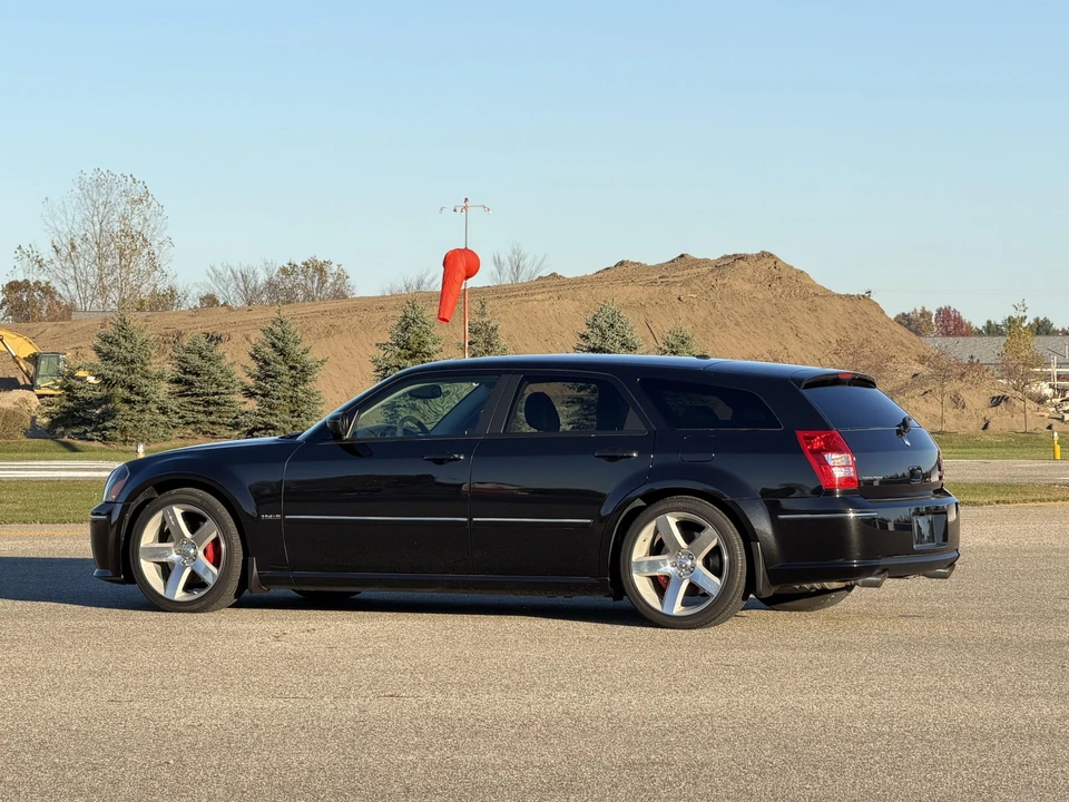 2006 Dodge Magnum SRT8 2nd Gen - Image 16 of 31