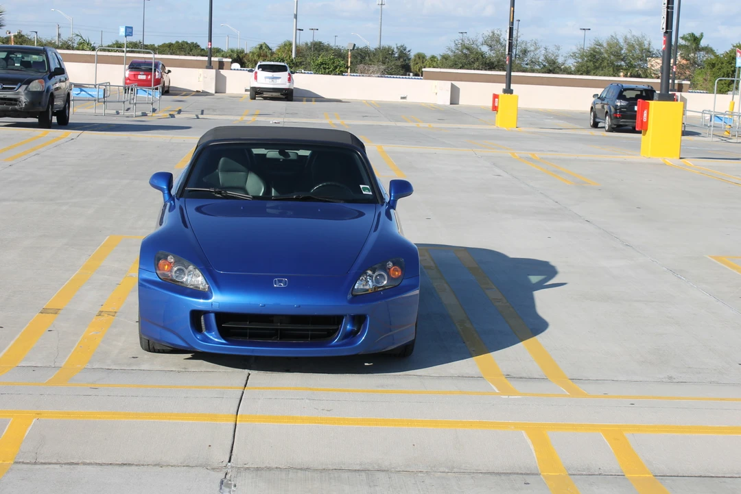 2006 Honda AP2 S2000 - Image 2 of 31