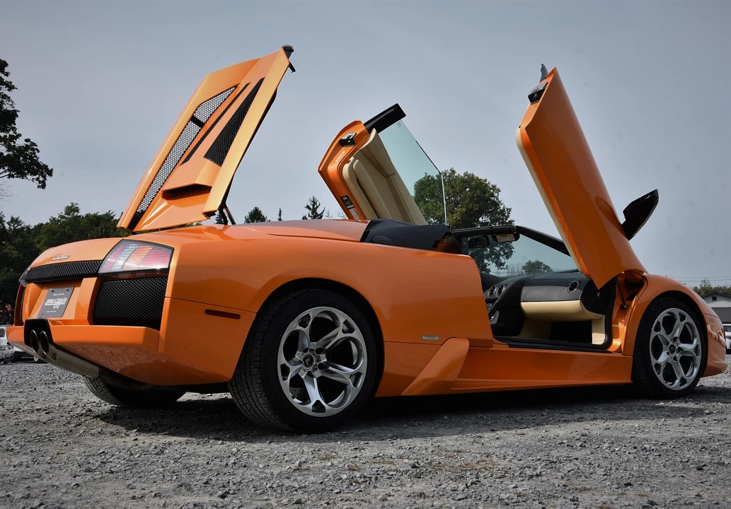 2006 Lamborghini Murcielago - Image 17 of 31