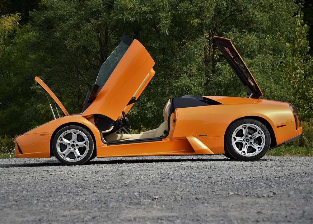 2006 Lamborghini Murcielago - Image 13 of 31