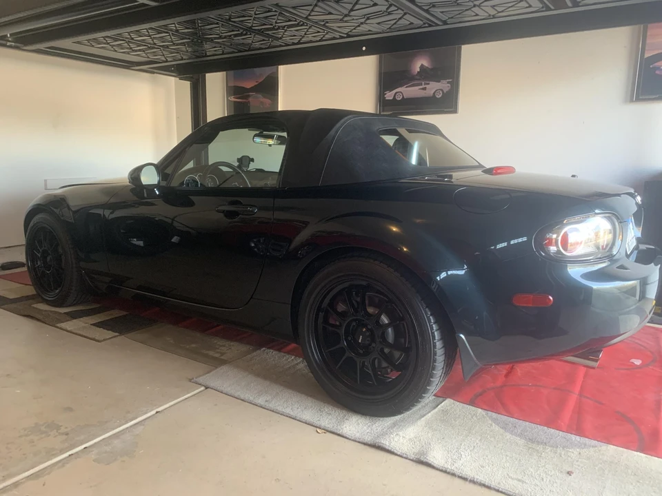 2006 Mazda NC MX-5 Miata - Image 24 of 31