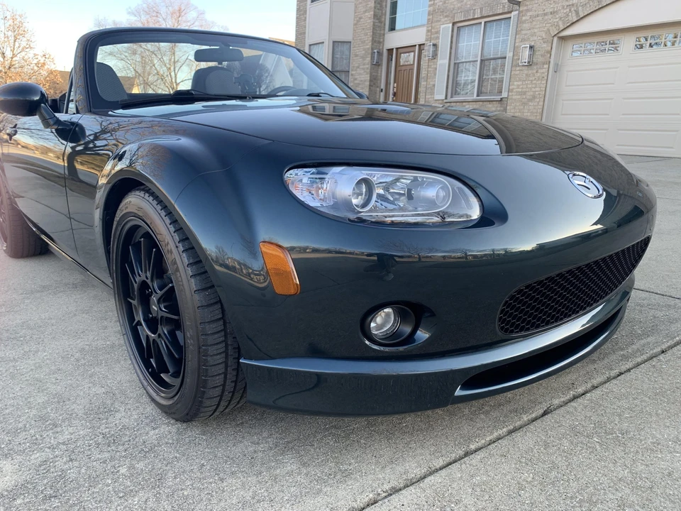 2006 Mazda NC MX-5 Miata - Image 5 of 31