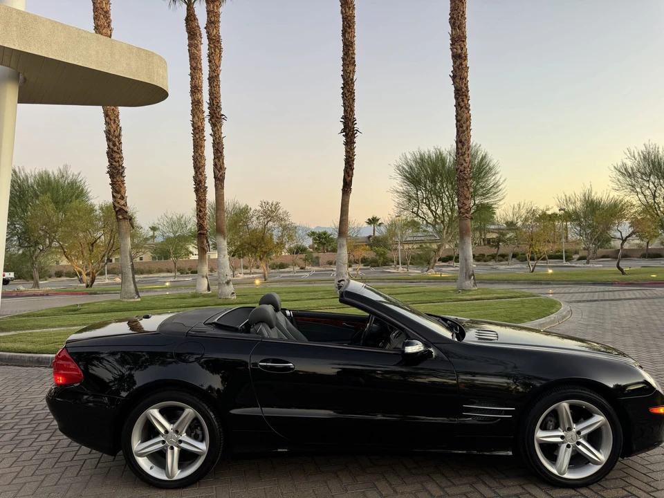 2006 Mercedes-Benz R230 SL-Class - Image 10 of 31