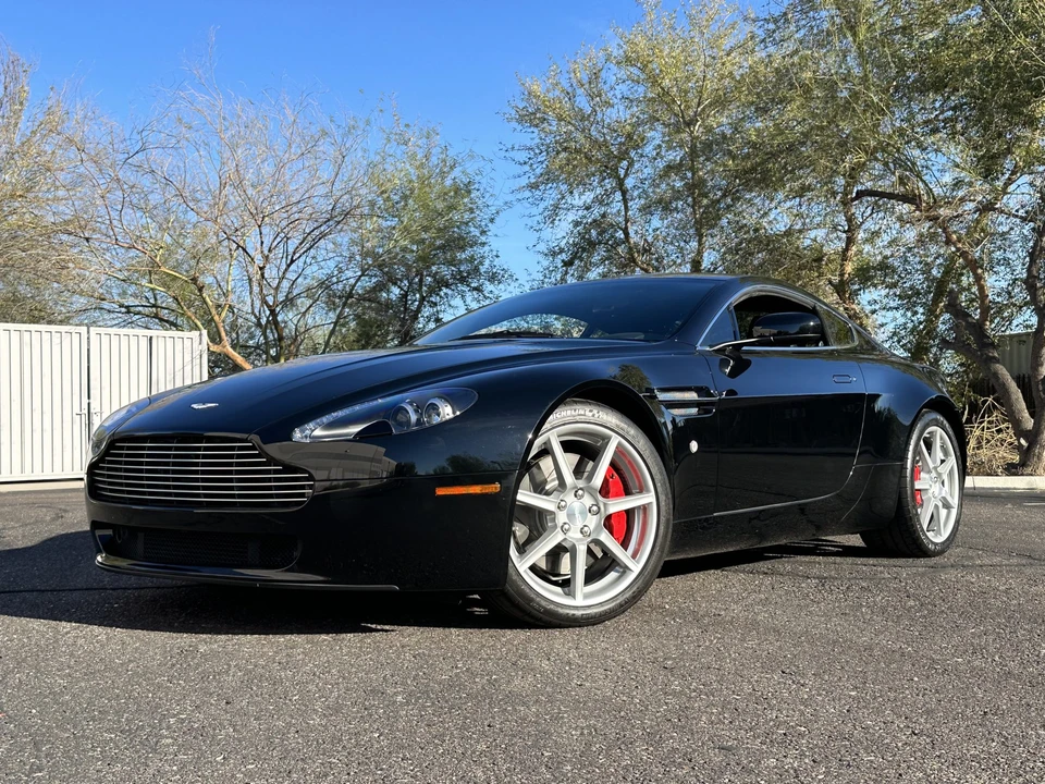 2007 Aston Martin V8 Vantage (2006-2017) - Image 2 of 31
