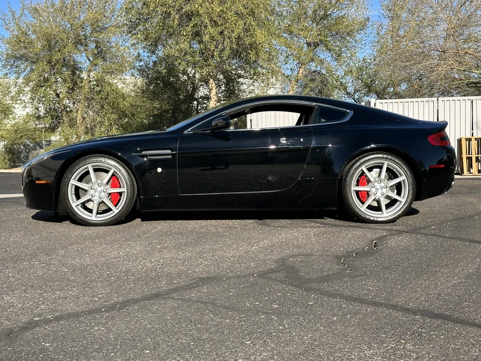 2007 Aston Martin V8 Vantage (2006-2017) - Image 16 of 31