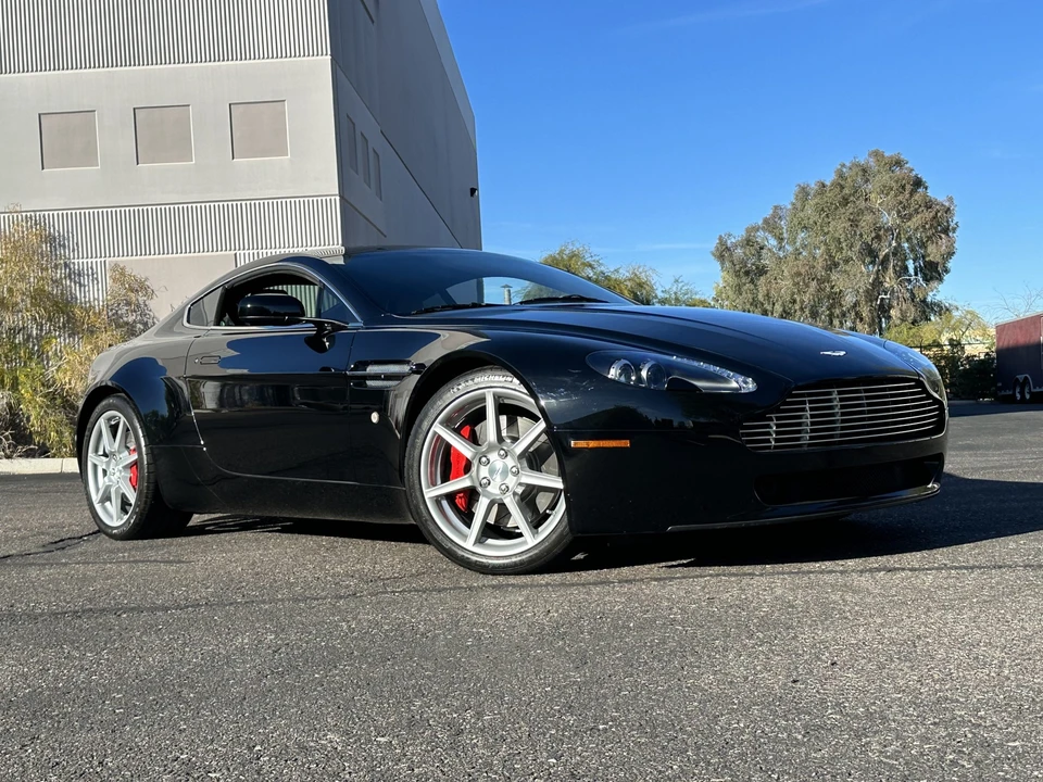 2007 Aston Martin V8 Vantage (2006-2017) - Image 9 of 31