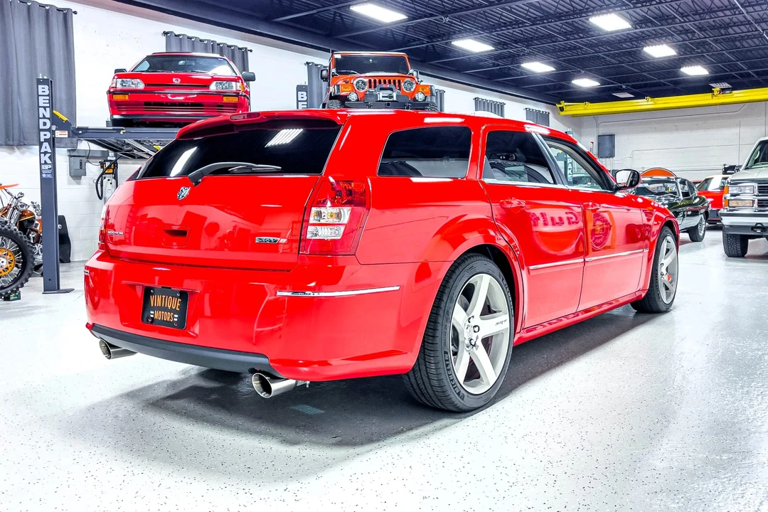 2007 Dodge Magnum SRT8 2nd Gen - Image 6 of 31