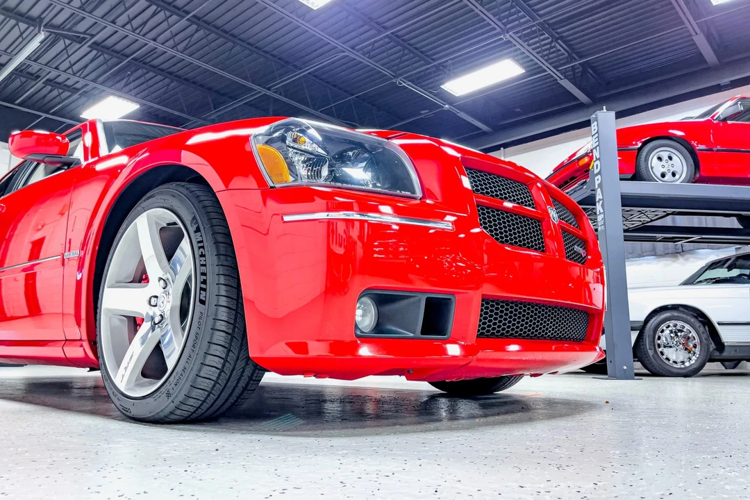 2007 Dodge Magnum SRT8 2nd Gen - Image 24 of 31