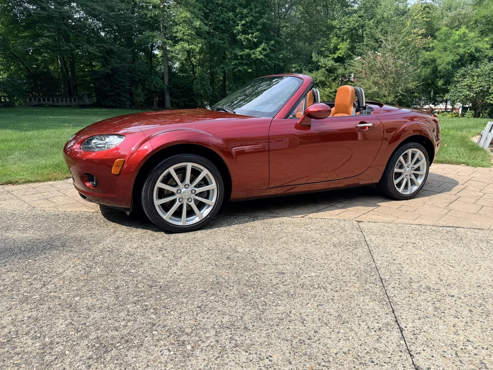 2007 Mazda NC MX-5 Miata - Image 12 of 31