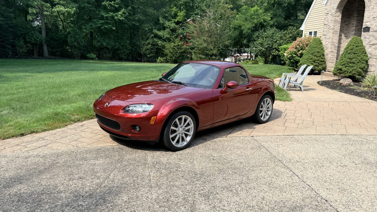 2007 Mazda NC MX-5 Miata - Image 3 of 31