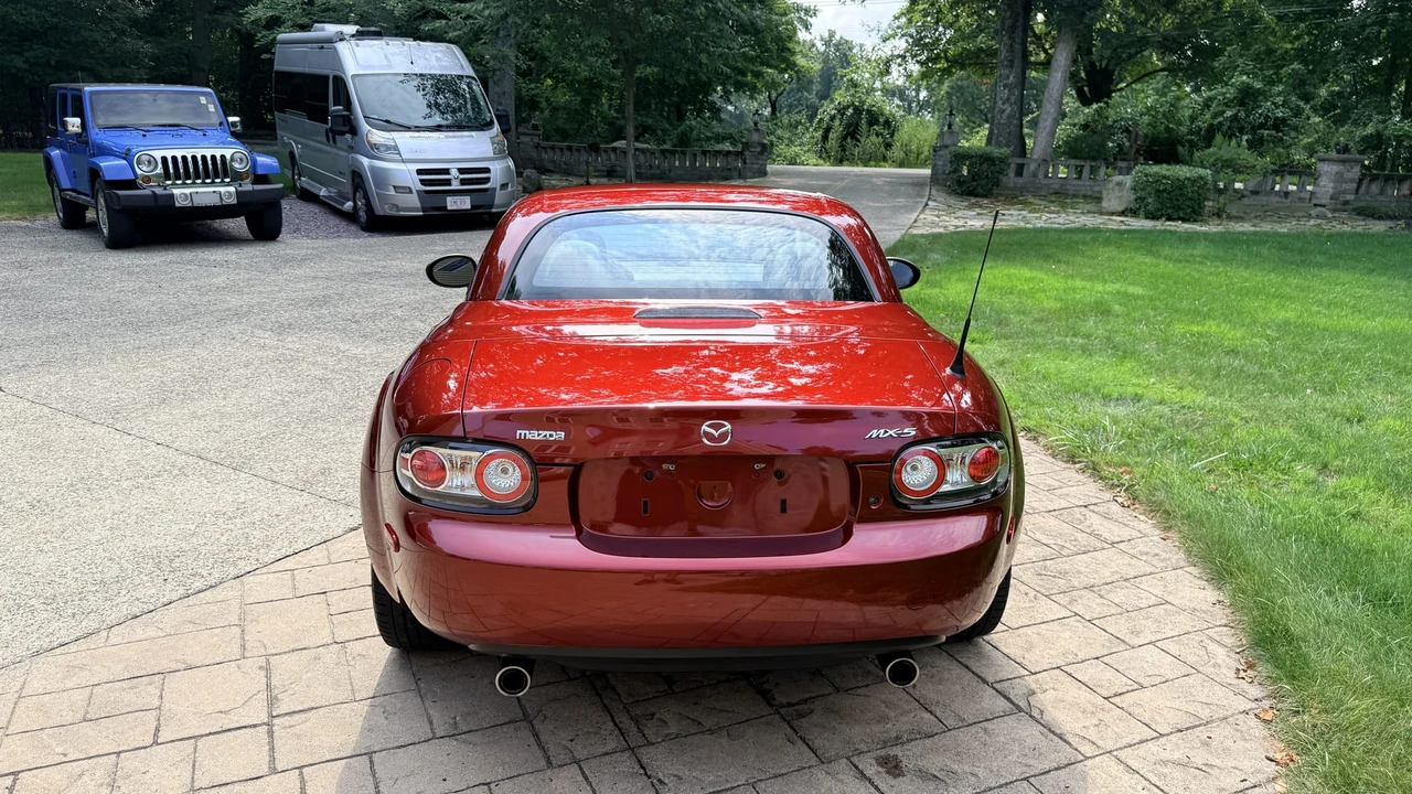 2007 Mazda NC MX-5 Miata - Image 9 of 31