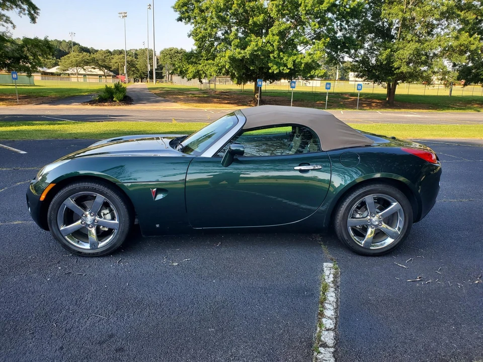 2007 Pontiac Solstice - Image 8 of 31