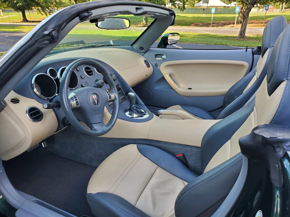 2007 Pontiac Solstice - Image 28 of 31