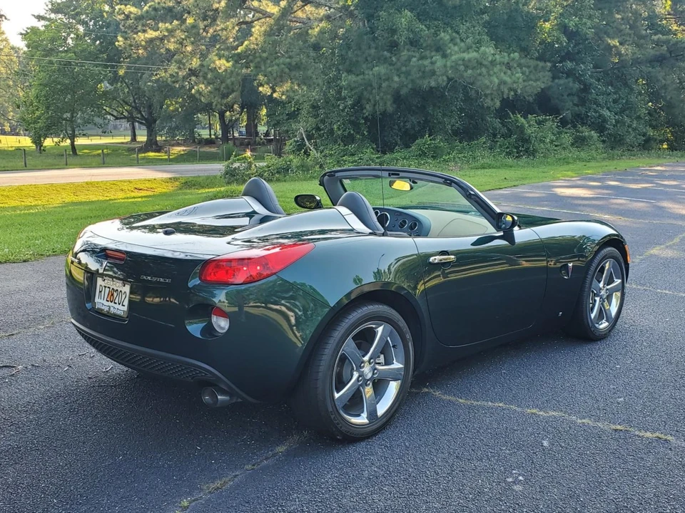 2007 Pontiac Solstice - Image 3 of 31