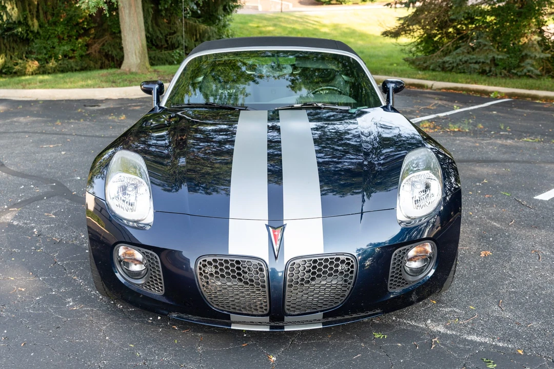 2007 Pontiac Solstice GXP - Image 18 of 31