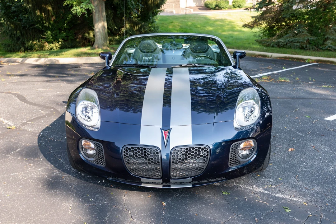 2007 Pontiac Solstice GXP - Image 10 of 31
