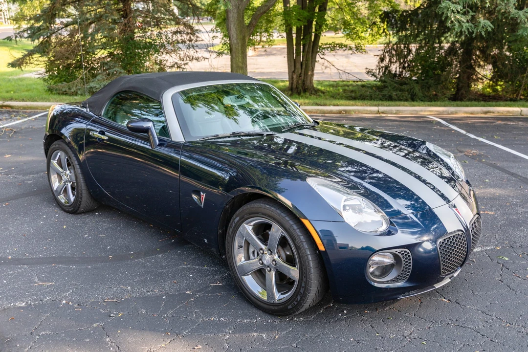 2007 Pontiac Solstice GXP - Image 17 of 31