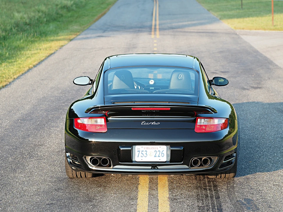 2007 Porsche 997 Turbo - Image 14 of 31
