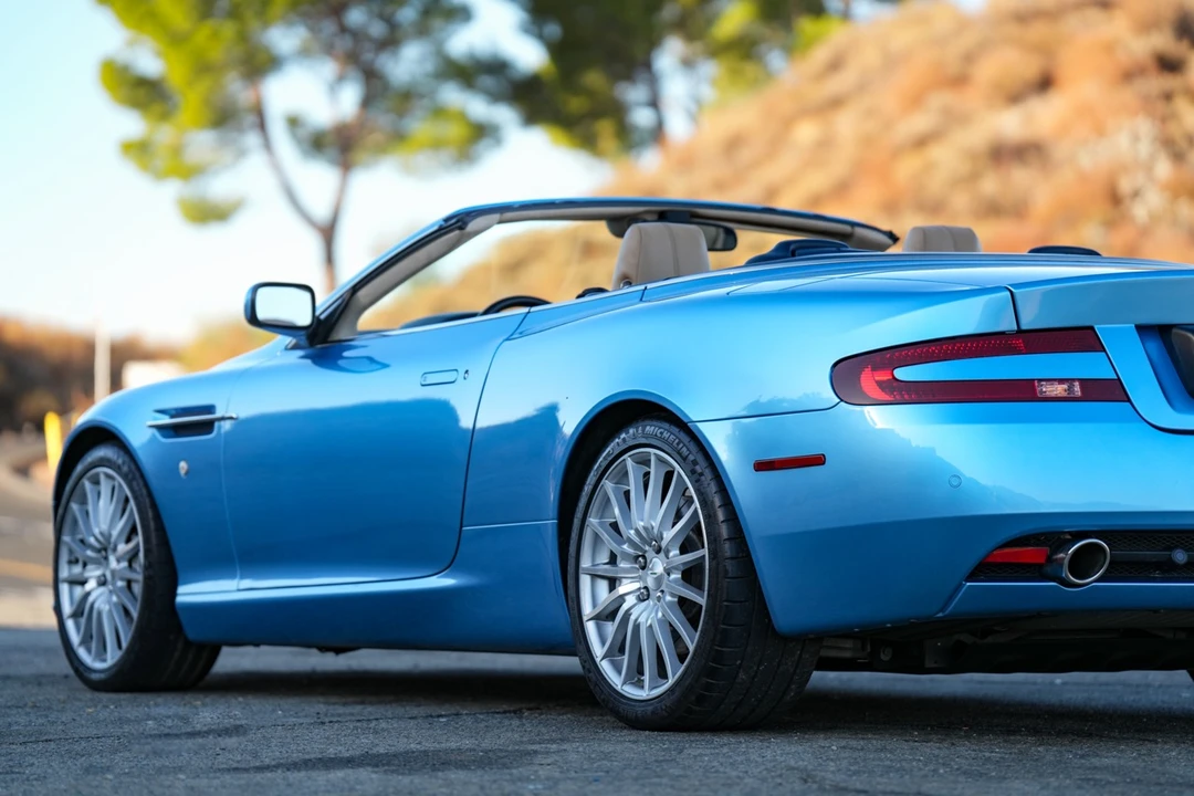 2008 Aston Martin DB9 - Image 17 of 31