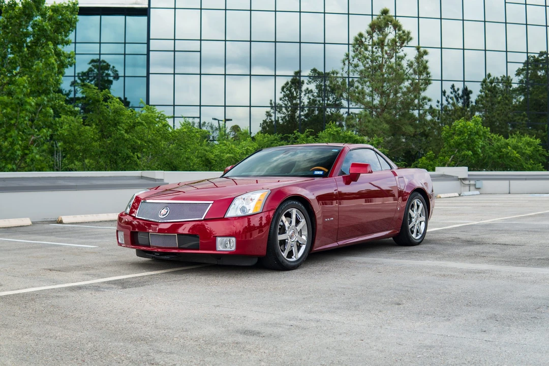 2008 Cadillac XLR - Image 18 of 31