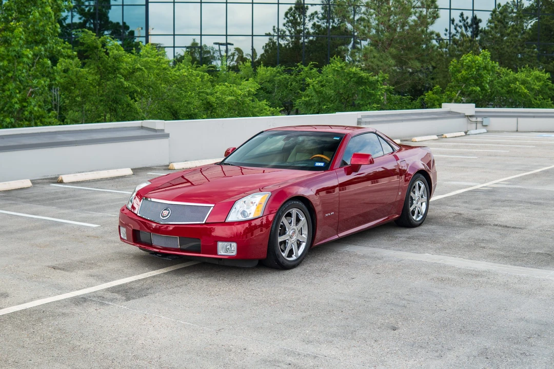 2008 Cadillac XLR - Image 19 of 31