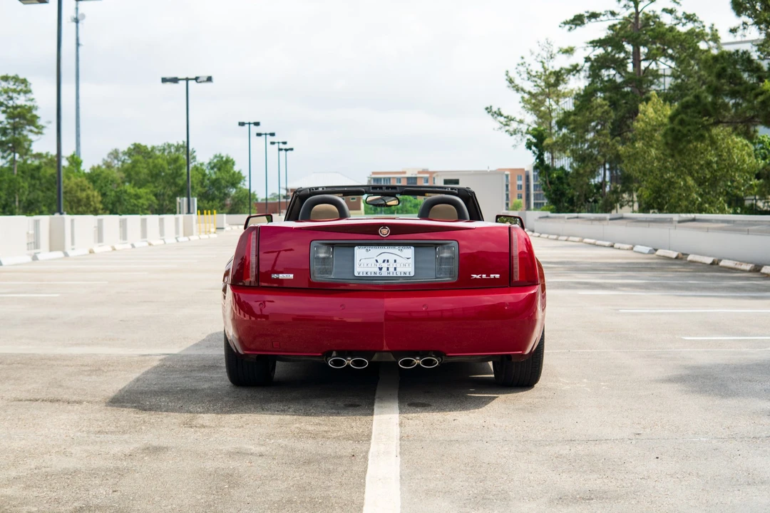 2008 Cadillac XLR - Image 9 of 31
