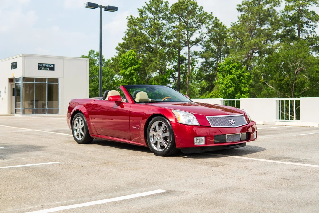 2008 Cadillac XLR - Image 14 of 31