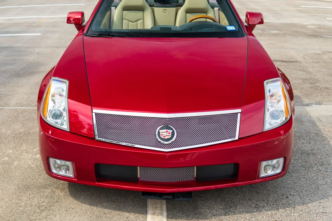 2008 Cadillac XLR - Image 30 of 31