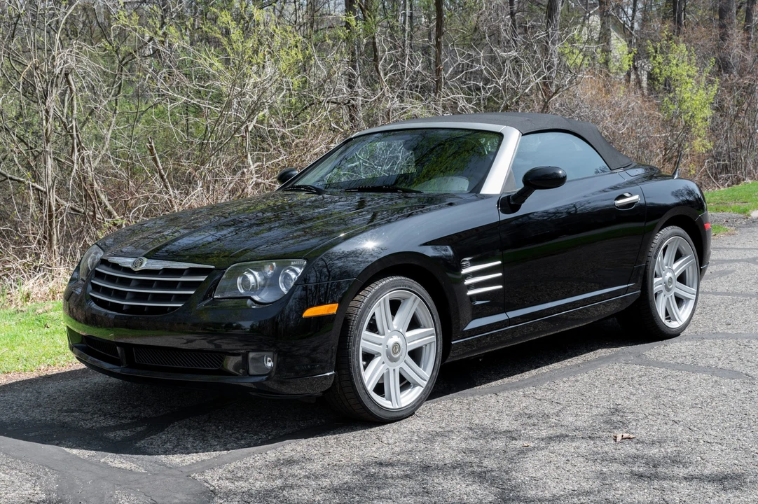 2008 Chrysler Crossfire - Image 14 of 31