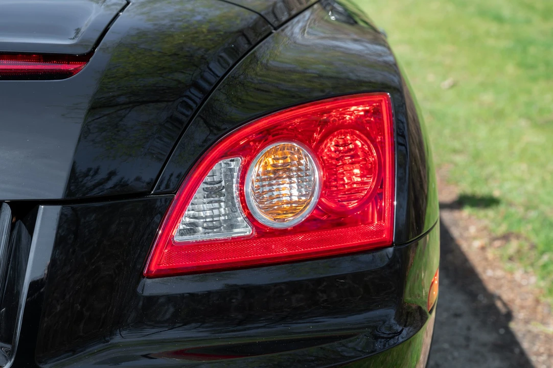 2008 Chrysler Crossfire - Image 20 of 31