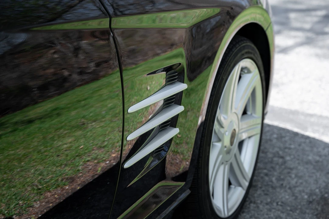 2008 Chrysler Crossfire - Image 21 of 31
