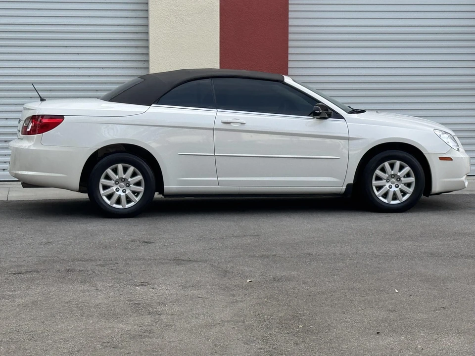 2008 Chrysler Sebring - Image 30 of 31